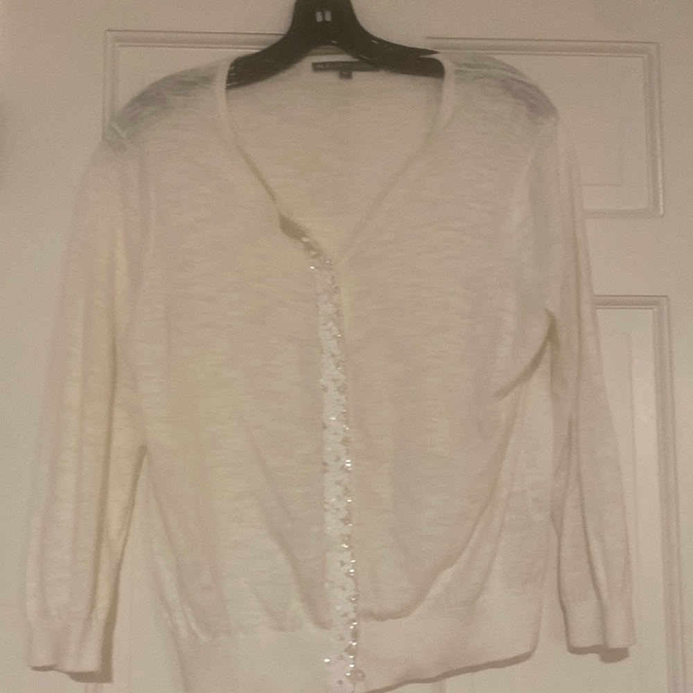 Elliott Lauren cotton cream sweater. Medium